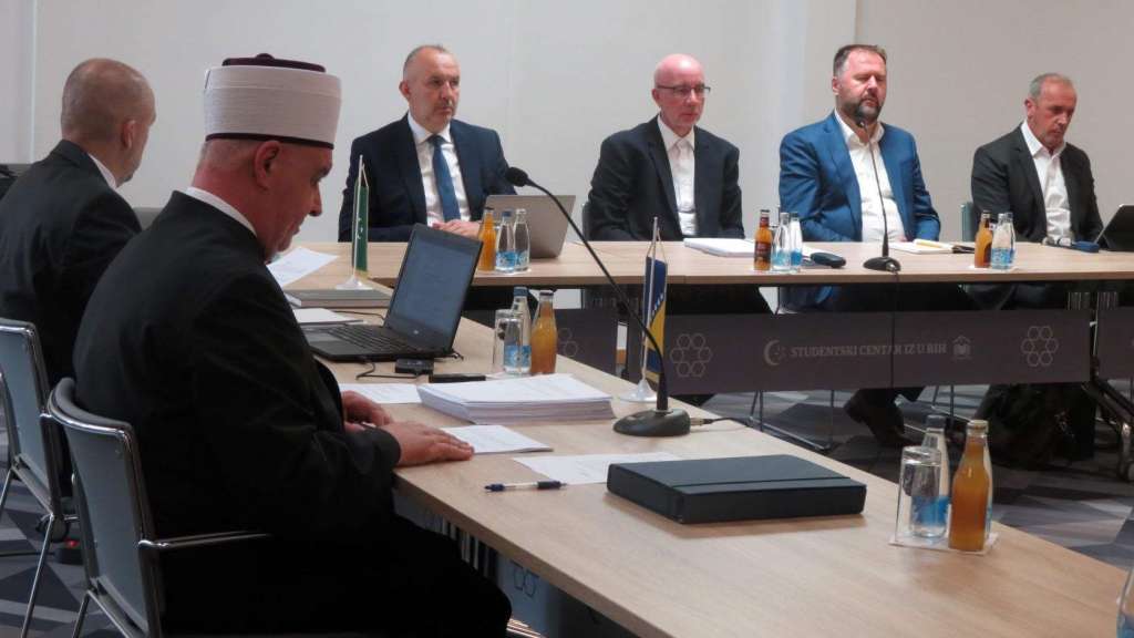 Održana sjednica Vijeća muftija IZ u BiH