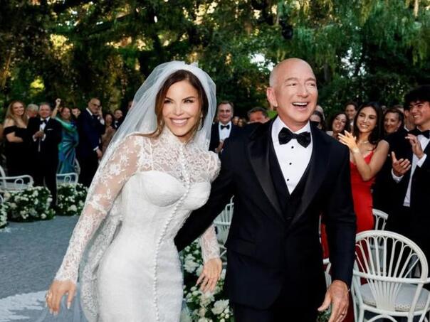 Održano spektakularno vjenčanje Jeffa Bezosa i Lauren Sanchez u Veneziji