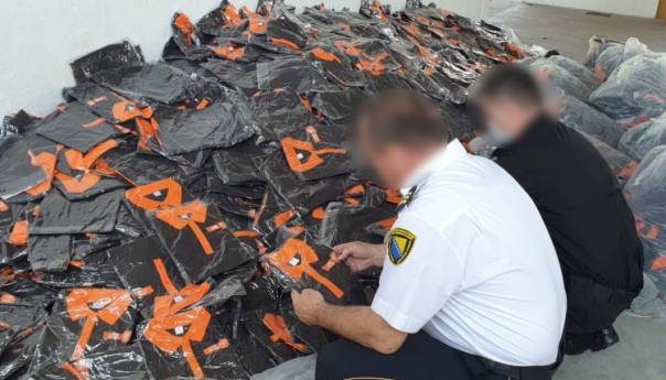 Oduzeta krijumčarena tekstilna roba u vrijednosti 458.000 KM