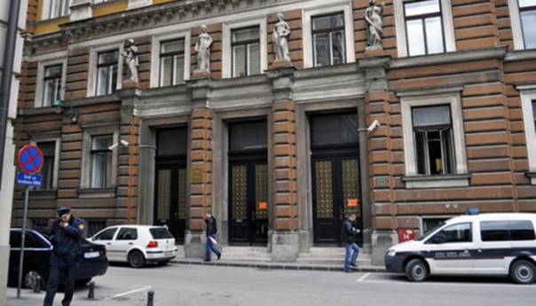 Oduzeto više od pola miliona KM, dvojcu po godina zatvora