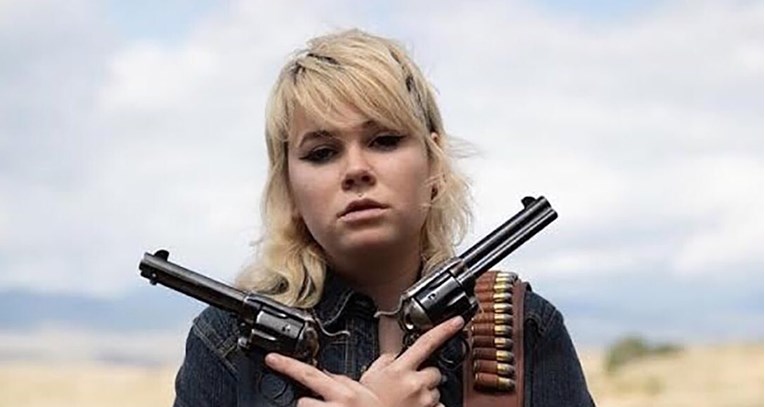 Oglasila se oružarka filma u kojem je Alec Baldwin usmrtio snimateljicu