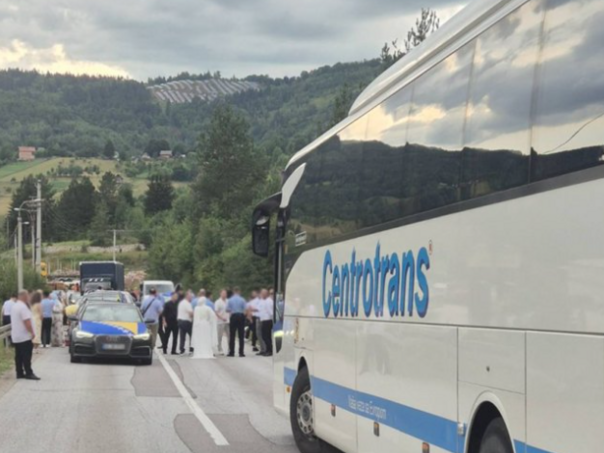 Oglasila se policija o tuči na putu Sarajevo - Sokolac