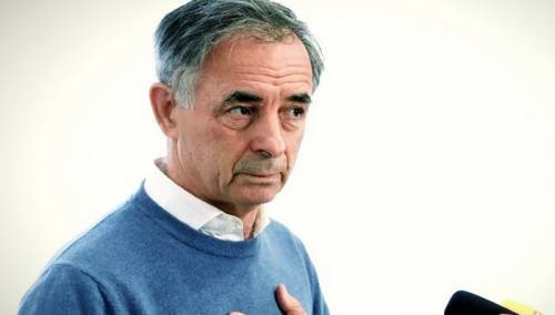 Oglasio se Pupovac nakon vraćanja odlikovanja Glavašu