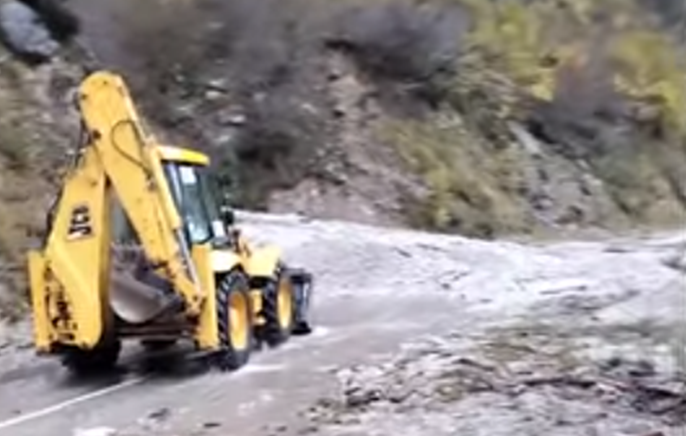 Ogromno klizište sručilo se na put Jablanica - Blidinje