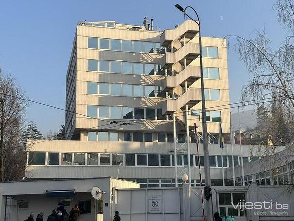 OHR: NSRS implementira deklaraciju Svesrpskog sabora