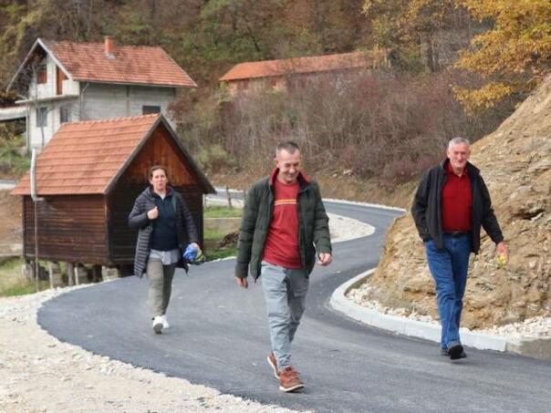 OHR obaviješten o statusu dva zakona o povratnicima u KS