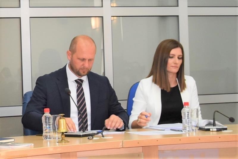 Okerić pokrenuo inicijativu za sufinansiranje najma stanovanja za mlade bračne parove