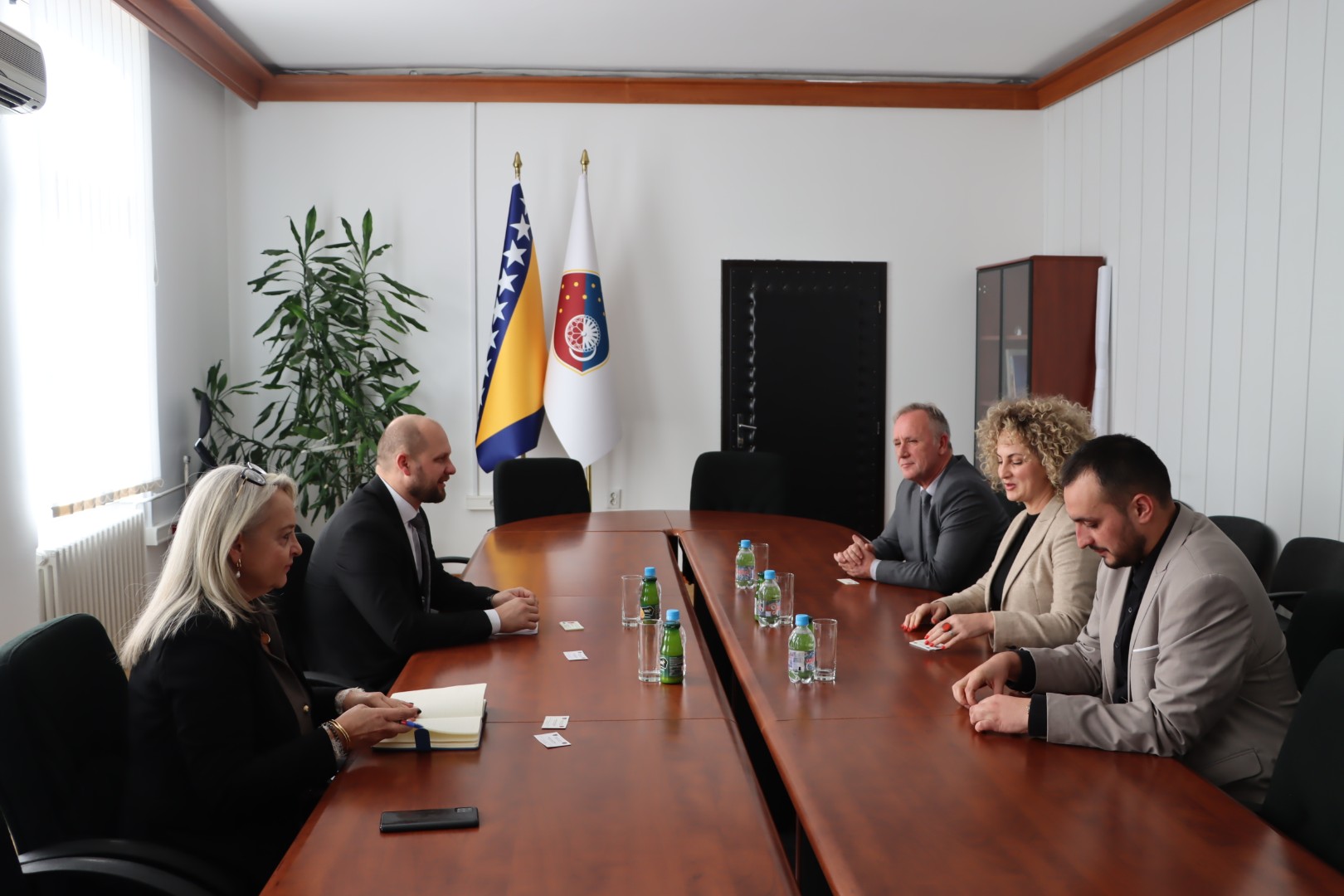 Okerić ugostio predstavnike bošnjačke zajednice s Kosova