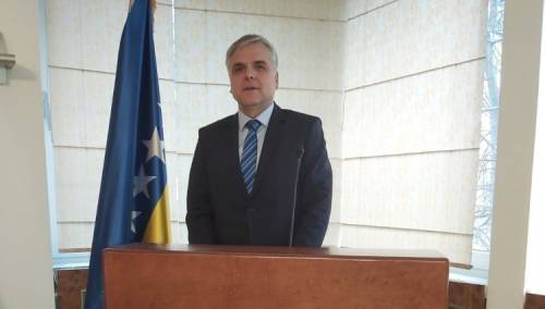 Okić traži da se ukloni neustavna karta iz Ureda predsjednice RS