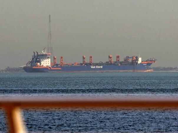 Oko 1.000 brodova zadržano u blizini Hormuškog moreuza