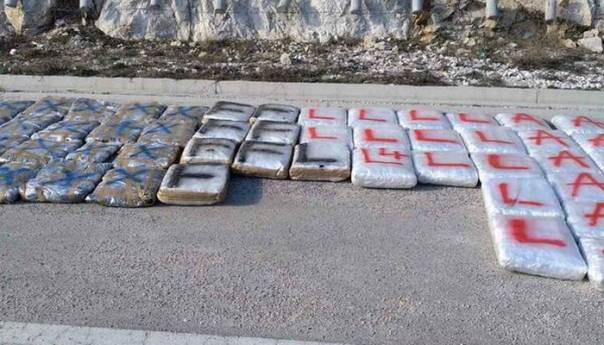 Oko 150 kilograma droge otkriveno na granici BiH i Crne Gore