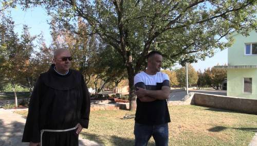 Oko 50 osoba godišnje u Međugorju se liječi od ovisnosti o drogi, kocki, alkoholu, internetu