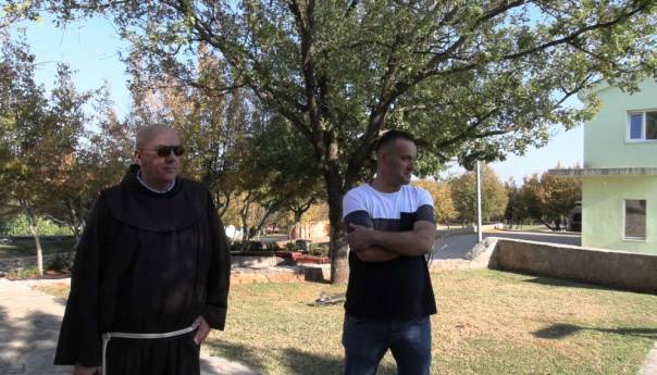 Oko 50 osoba godišnje u Međugorju se liječi od ovisnosti o drogi, kocki, alkoholu, internetu