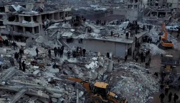 Oko pola miliona ljudi ostalo bez domova u Turskoj