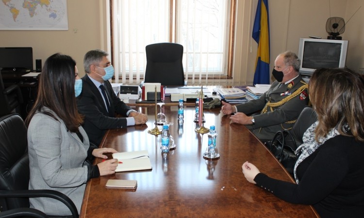 Okolić i brigadir Simbürger o nastavku i razvoju bilateralne vojne saradnje