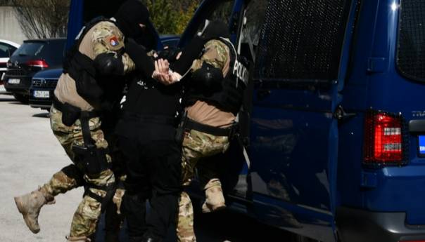 Okončana akcija "Hornet": Uhapšena trojica muškaraca, među njima je i Amel Bogućanin