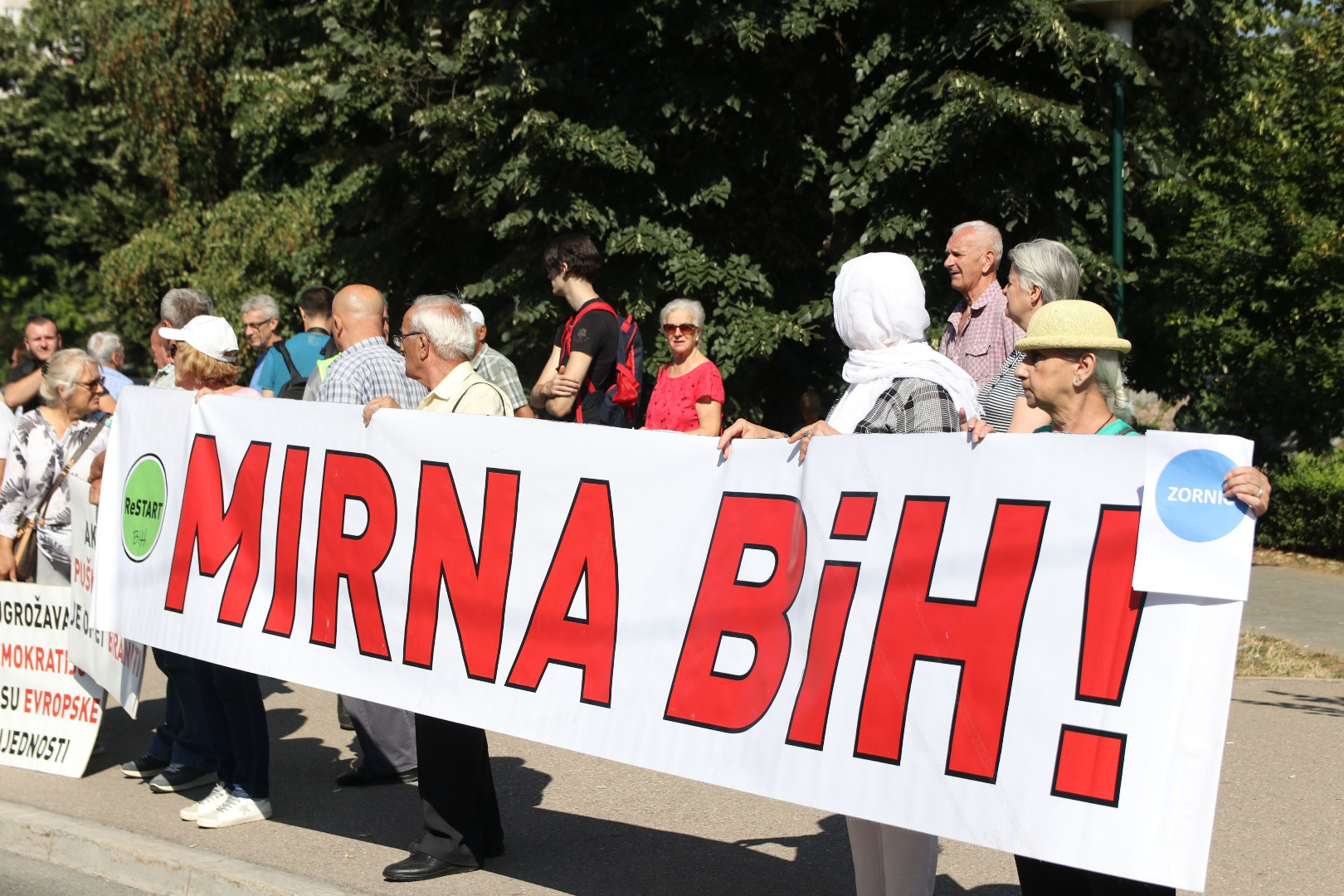 Okončani protesti pred OHR-om, sutra u 13 sati novi