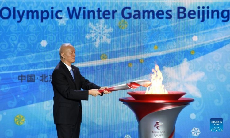 Olimpijski plamen stigao je u Peking na Zimske igre