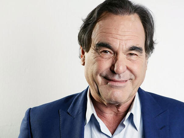 Oliver Stone: Optužbe protiv Trumpa su 'smiješne'