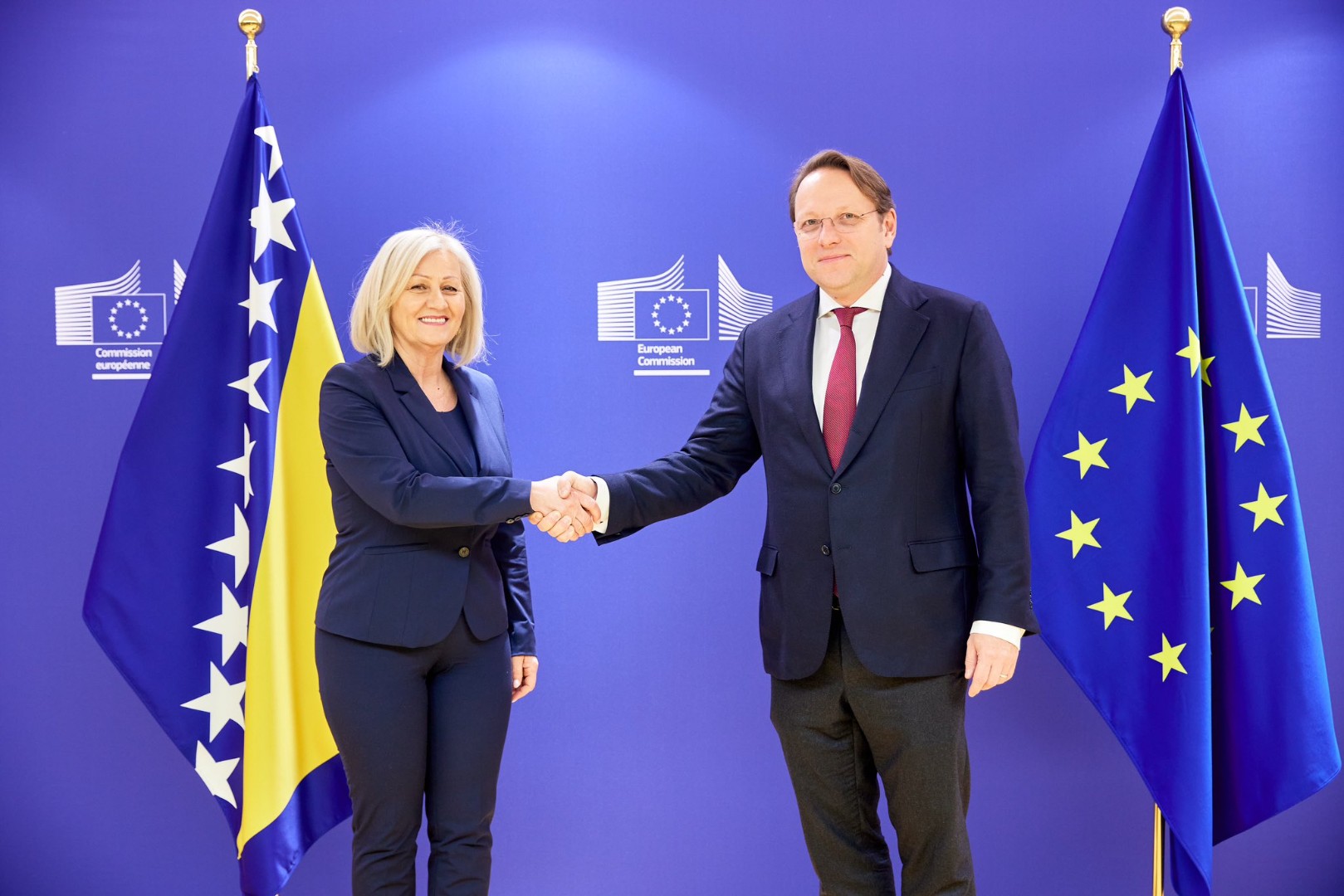 Oliver Varhelyi: BiH posvećena reformama