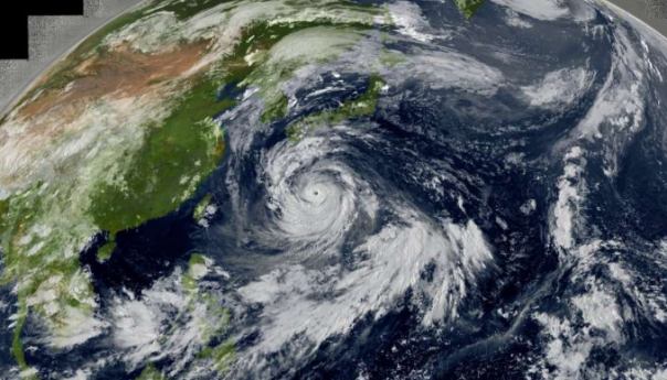 Oluja u Japanu, devet miliona ljudi dobilo naređenje da se evakuiraju