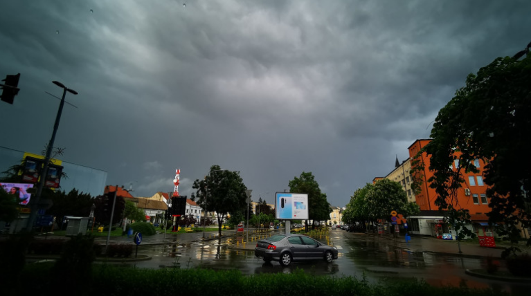 Olujno nevrijeme prijeti BiH