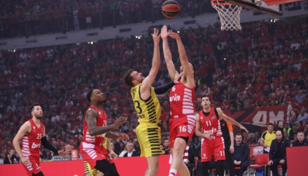 Olympiacos drugi učesnik Final Foura Eurolige