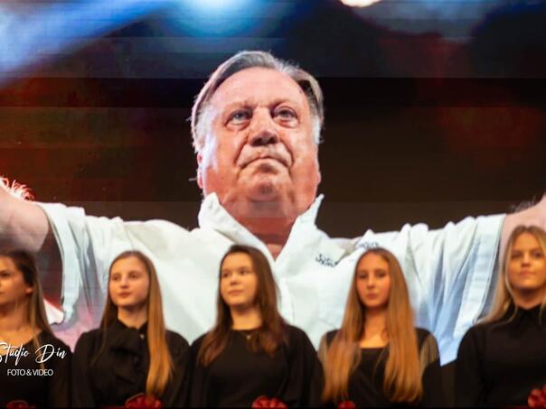 Omaž Halidu Bešliću u Prijedoru: Veče emocija, muzike i sjećanja