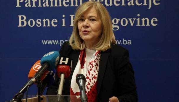 Omogućeno stupanje na snagu novog zakona o visini stope zatezne kamate