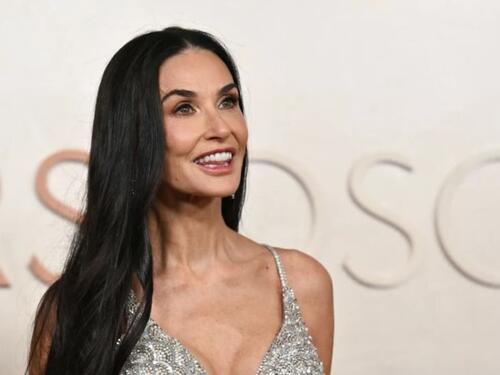 Ona ima 62 godine i proglašena je najljepšom ženom na svijetu