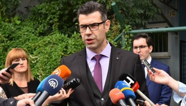 Online upis na UNSA do 6. jula, a za srednje škole do 22. juna