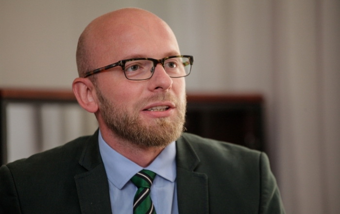 Opasan lov u mutnom ili briga za privredu!?