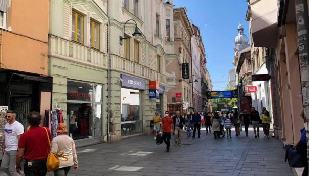 Opasno raste broj zaraženih u BiH, još 32 umrlo od korone