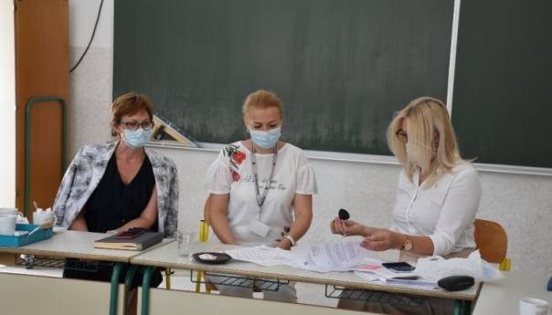 Općina Centar donirala 10.000 KM školi 'Silvije Strahimir Kranjčević'