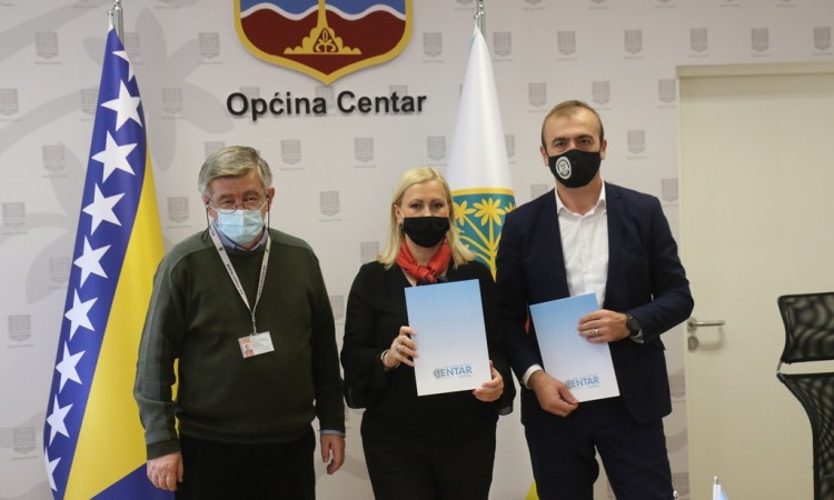 Općina Centar donirala novac FPN za nabavku računarske opreme