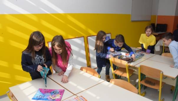 Općina Centar finansira dodatne troškove produženog boravka u osnovnim školama