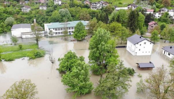 Općina Centar izdvojila po 30.000 maraka pomoći Bihaću, Bosanskoj Krupi i Sanskom Mostu