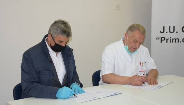 Općina Centar osigurala vozilo za potrebe Opće bolnice 'Prim. dr. Abdulah Nakaš'