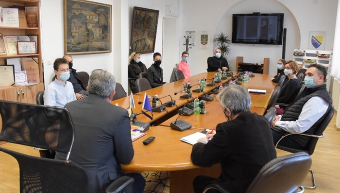 Općina Centar: Podrška sportistima i istaknutim mladim učenicima