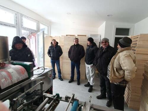 Općina Drvar nastavlja s podrškom lokalnim pčelarima