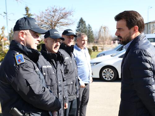 Općina Ilidža donirala specijaliziranu obuću ilidžanskim policajcima