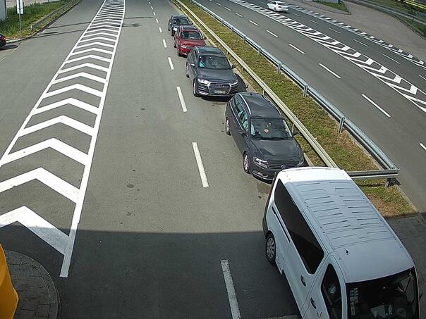 Opet kolaps: Na novom prelazu u Gradišci čeka se tri sata