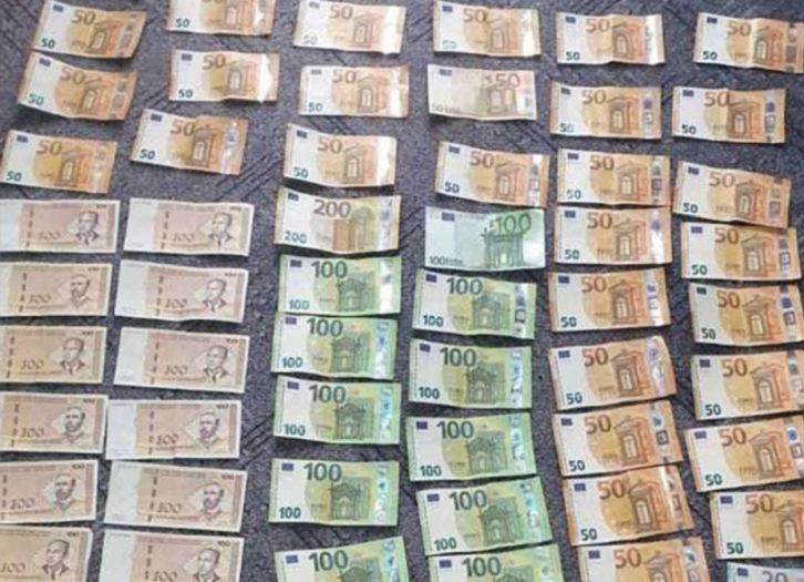 Opljačkana benzinska pumpa u Tesliću, policija brzo pronašla razbojnika i novac