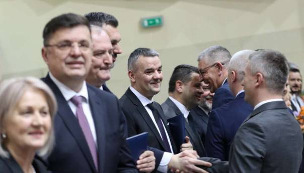 Opozicija iznijela niz kritika na novi saziv Vijeća ministara BiH