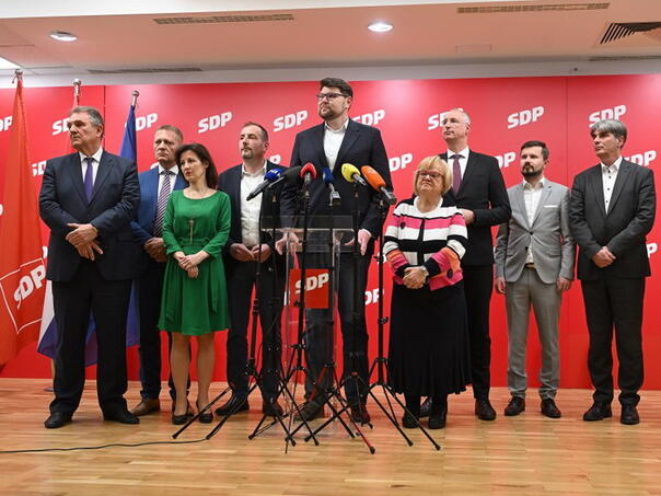 Opozicija se udružila: 10 stranaka ide na izbore u koaliciji 'Za bolju Hrvatsku'