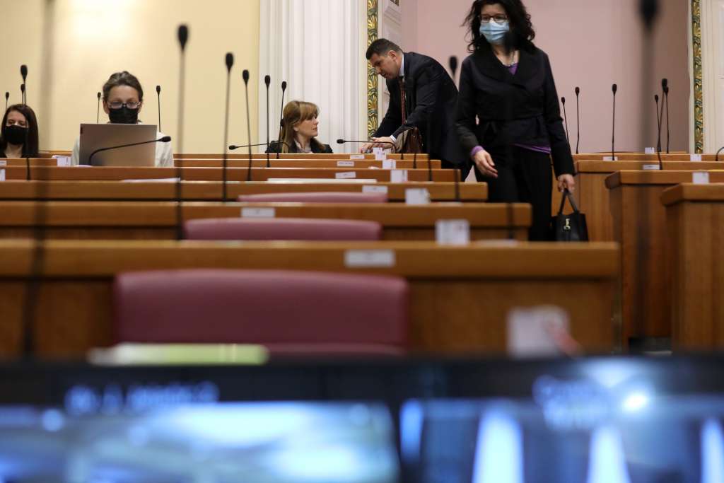 Opozicija u Saboru RH: Dvojica glavnih političkih figura kao razmaženi tinejdžeri