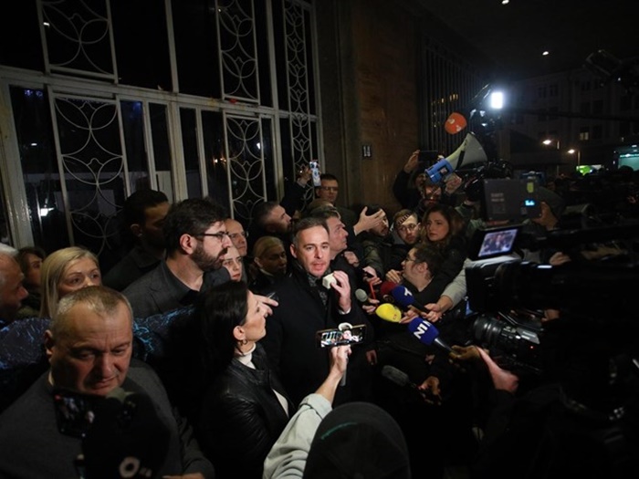 Opozicija u Srbiji večeras poziva na novi protest
