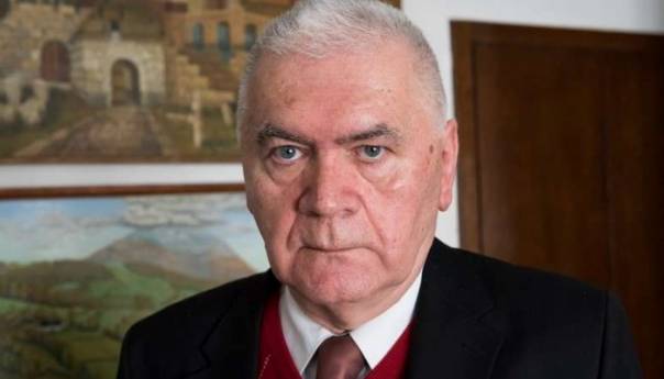 Opsesija etničkom identifikacijom mora biti odbačena