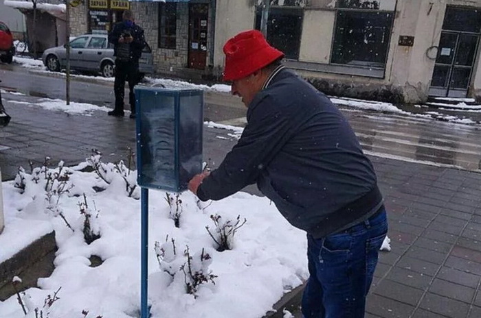 Opština Svrljig postavila je kutije sa zaštitnim maskama za sve građane