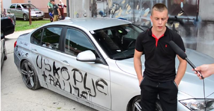 Adis Pokvić optužen za pisanje prijetnji i uvredljivih grafita na svom vozilu i kući
